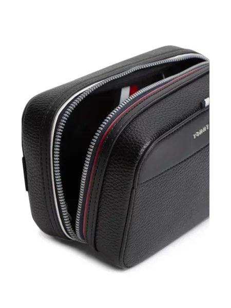 Torba Tommy Hilfiger s autogramom crna