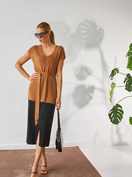 Спідниця міді TrikoBakh чорний