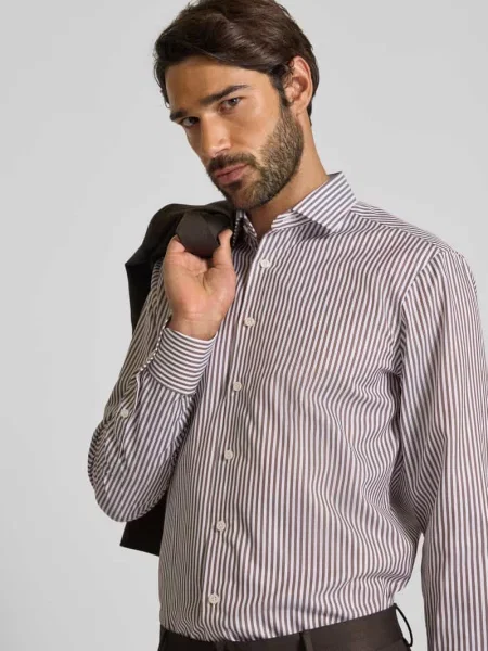 Koszula casualowa o kroju slim fit z kołnierzykiem typu kent model ‘Namur’ Olymp Signature