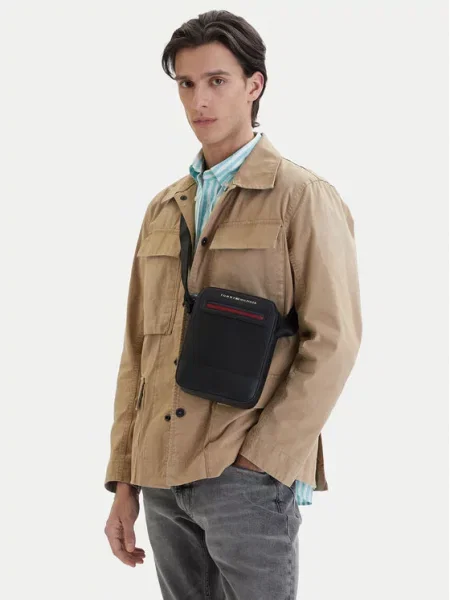 Tommy Hilfiger Мъжка чантичка Th Foundaiton Mini Reporter черен