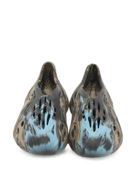 Chiloți Adidas Yeezy slip-on