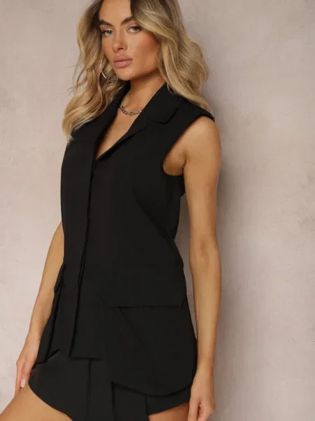 Vestă Lungă din cu Decorative și Nasture Tiamatrix neagră