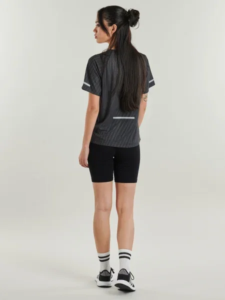 Ruha Adidas fekete
