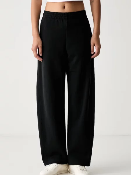 Adidas pantaloni de trening pentru femei din negru