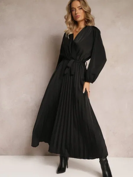 Rochie Maxi cu Pliuri și Decolteu Petrecut Basila neagră