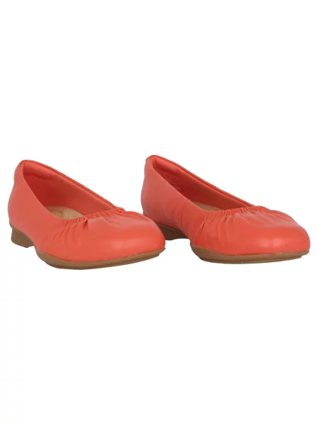 Balerinki Clarks skórzane pomarańczowe