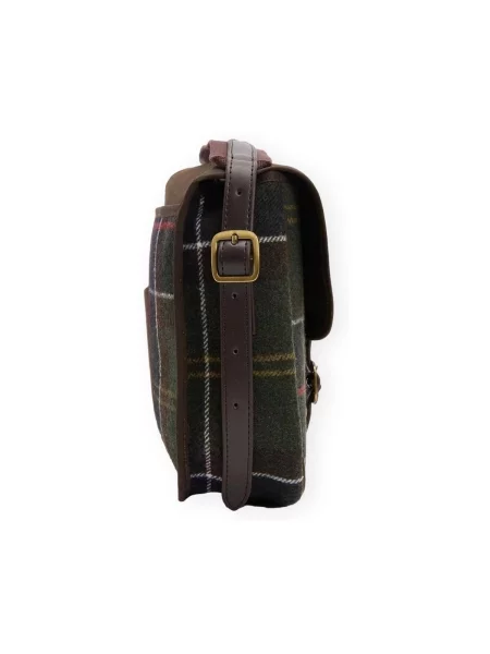 Kockovaná klasická crossbody kabelka Barbour hnedá