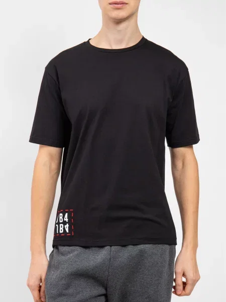 Just Before Футболка чорний