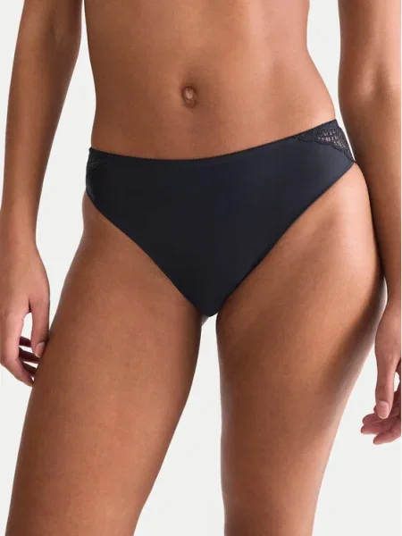 Triumph Класически дамски бикини Amourette Graphic черен