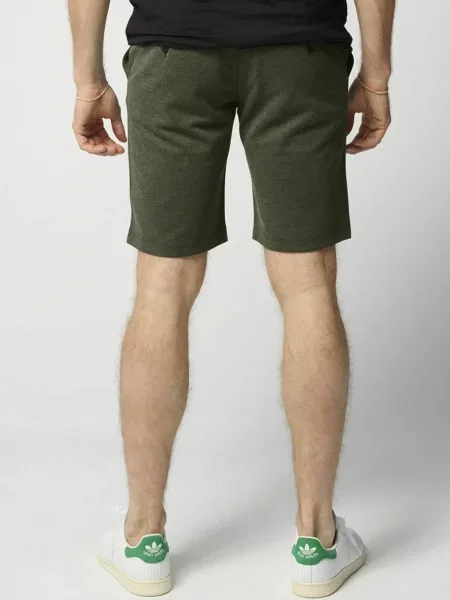 TEESHOPPEN Pantaloni Performance Shorts verde