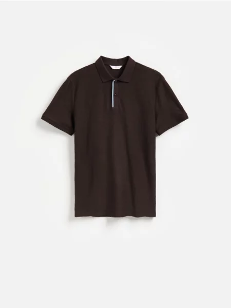 Reserved Tricou polo regular fit structurată maro-închis maro
