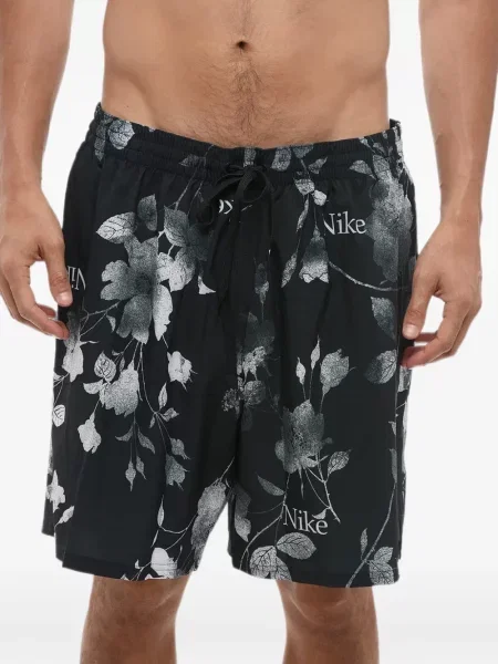 Scurt chiloți Nike cu imagine cu model floral negru