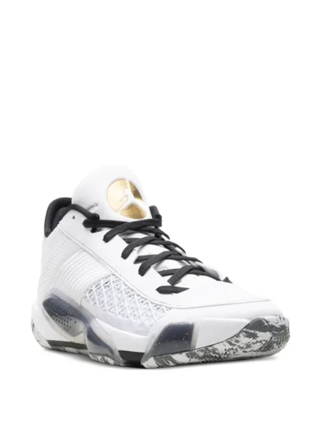 Sneakerși Jordan alb