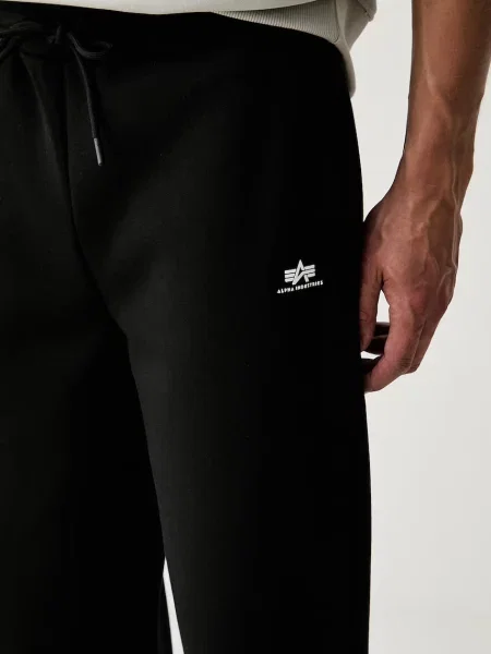 Sportnadrág Alpha Industries fekete