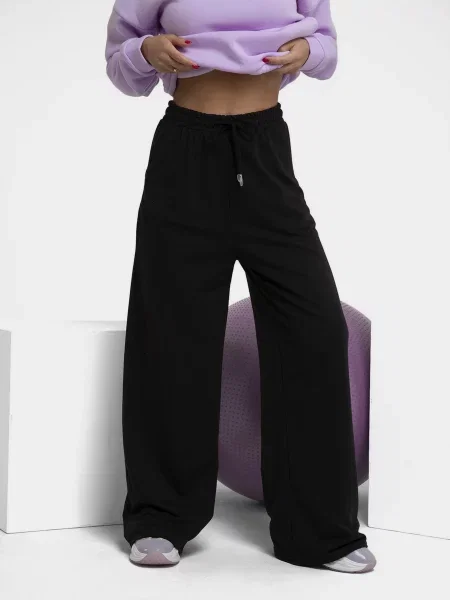 ISSA Plus ­ Штаны спортивные чорні