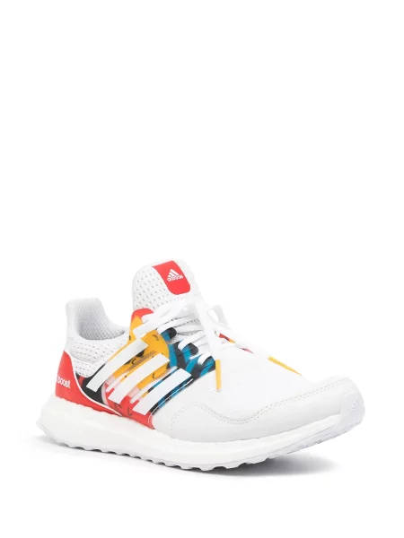 Маратонки Adidas UltraBoost бяло