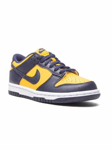 Sneakersy dziecięce Nike Dunk pomarańczowe