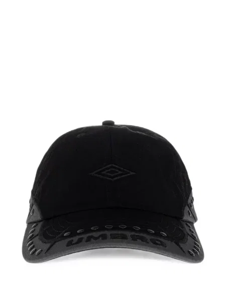 Șapcă Umbro cu broderie negru