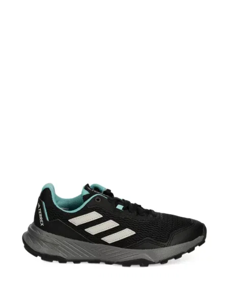 Trčanje remenčić hlače Adidas s cvjetnim printom smeđa