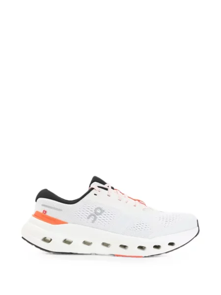 Sneakerși On plasă alb