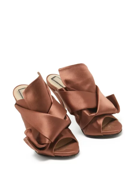 Sandale N°21 din satin maro