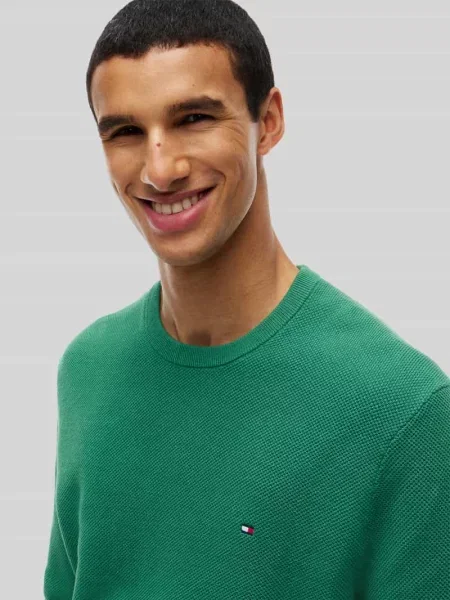 Sweter z czystej bawełny o kroju regular fit Tommy Hilfiger zielony