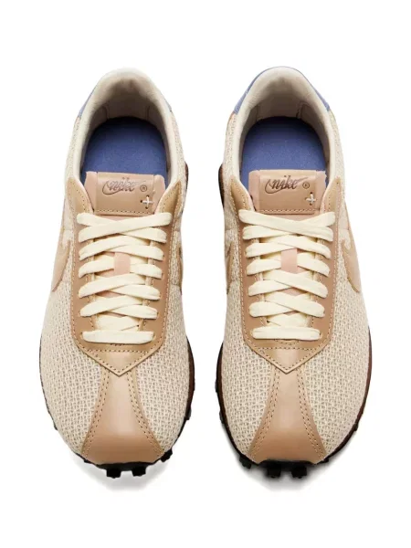 Sneakerși Nike Air Max cu șireturi din dantelă cu broderie roz