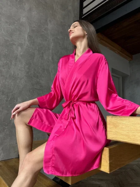 Халат Uaclothes на запах розовый