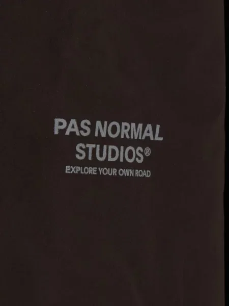 Яке Pas Normal Studios с качулка с принт кафяво