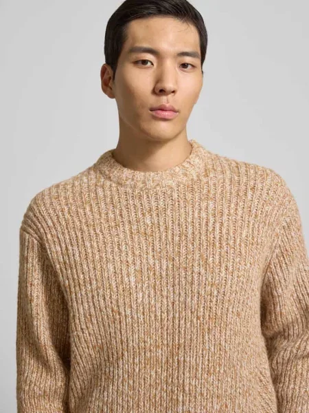 Sweter wełniany o kroju relaxed fit z obniżonymi ramionami model ‘CHICAGO’ Selected Homme