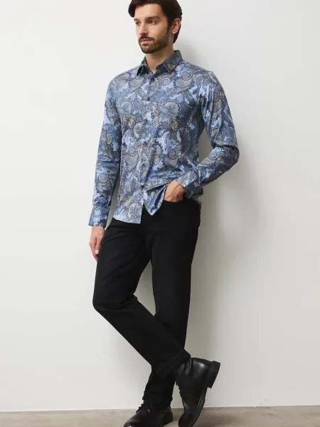 Košile Medicine více barev slim s klasickým límcem