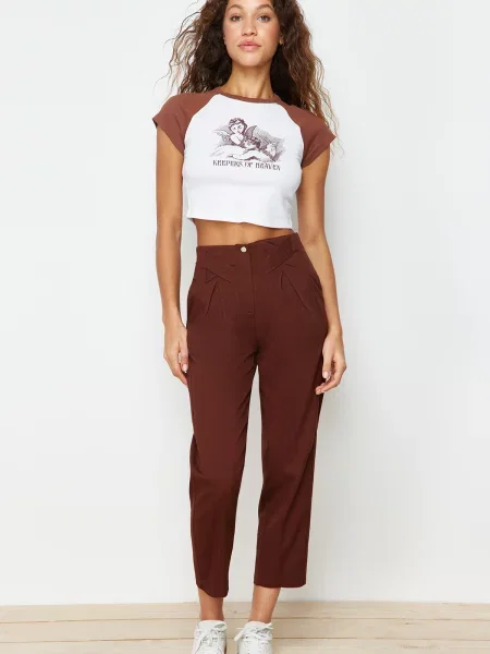 Pantaloni Trendyol cu dungi maro