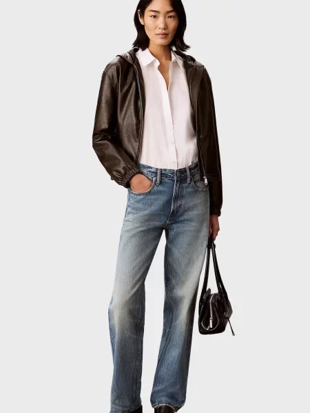 Укорочена джинсова куртка Calvin Klein Jeans з капюшоном коричнева
