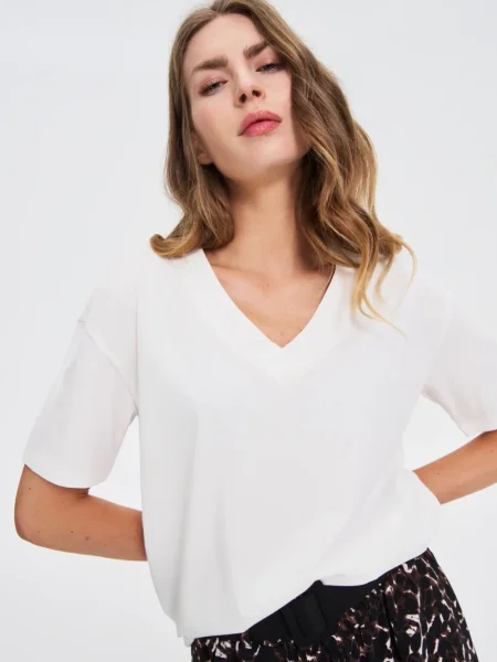Tricou Marisse cu decolteu în V alb