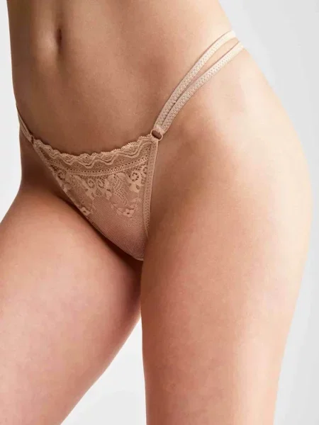 Женские стринги с низкой посадкой STRING LACE бежеві