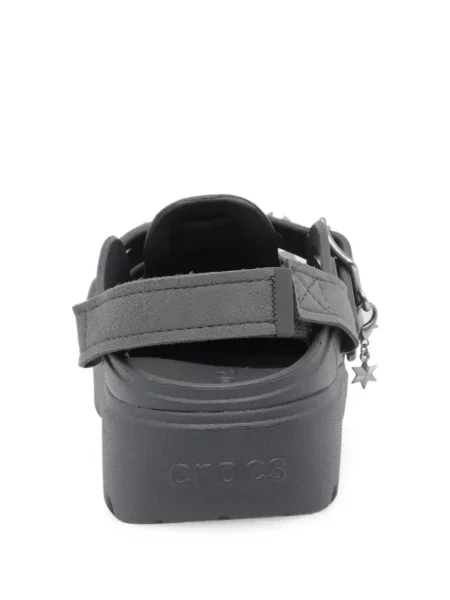 Papuci tip mules Crocs cu tepi gri