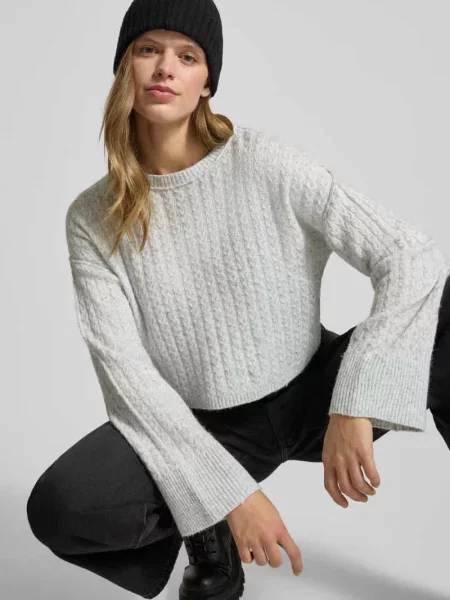 Sweter o kroju regular fit w dzianinowej optyce model Milla' Noisy May