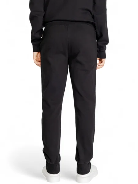 Trenirka Napapijri črna