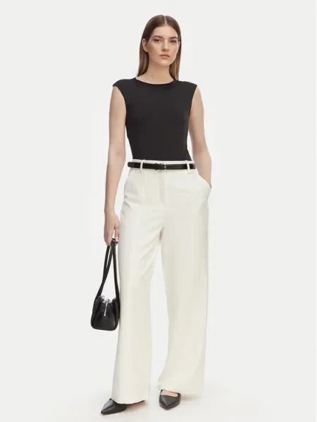 Calvin Klein Medžiaginės kelnės Kreminė Straight Fit