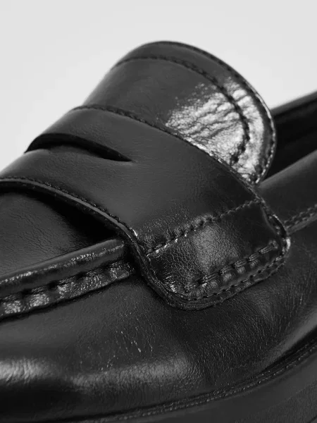 Лоферы Reserved