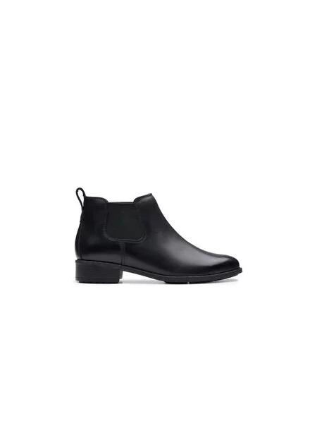 Kotníková obuv s elastickým prvkem Clarks černé