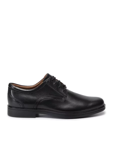 Nizki čevlji Clarks Un Aldric Lace črna