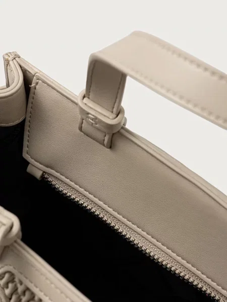 Кожаная сумка через плечо Armani Exchange