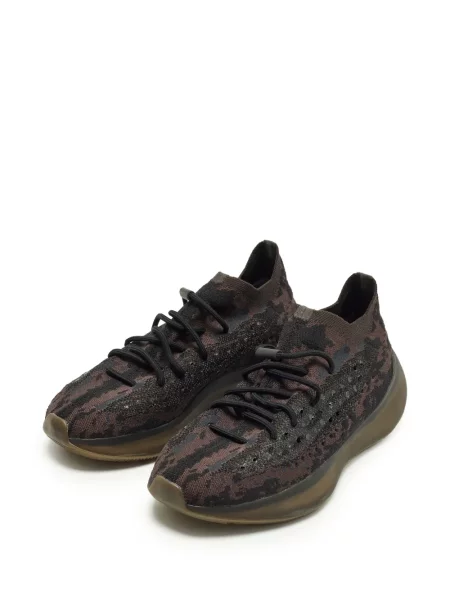 Sneaker Adidas Yeezy barna