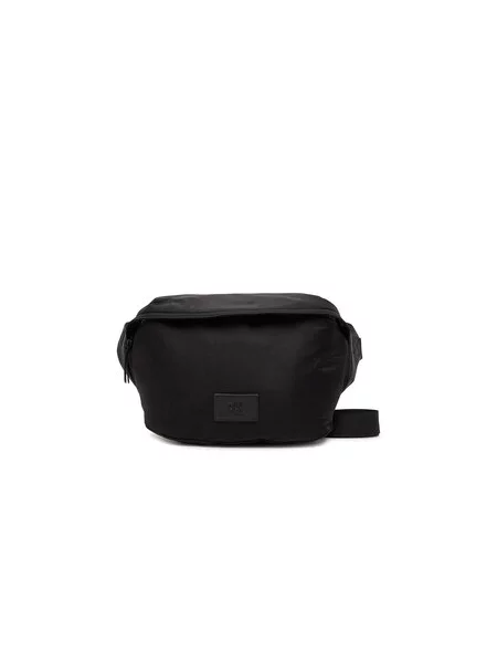 Calvin Klein Jeans Ledvinka Metro Oversized Waistbag černá