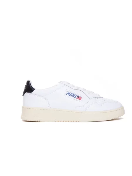 Sneakersy Autry białe