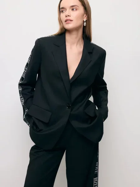 Suknjič Bizuu VANDA črna