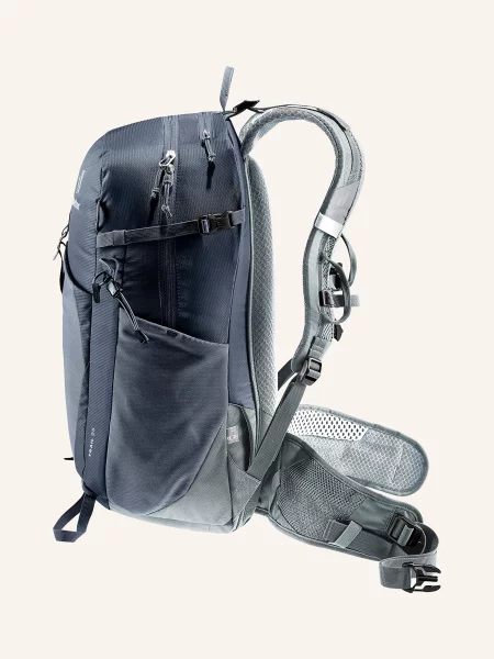 Turistický batoh deuter Trail 25 l black/shale černý