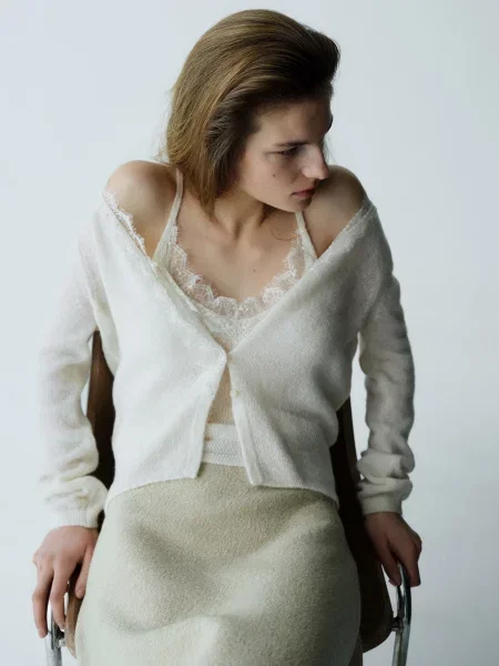 Кардиган MANGO молочний