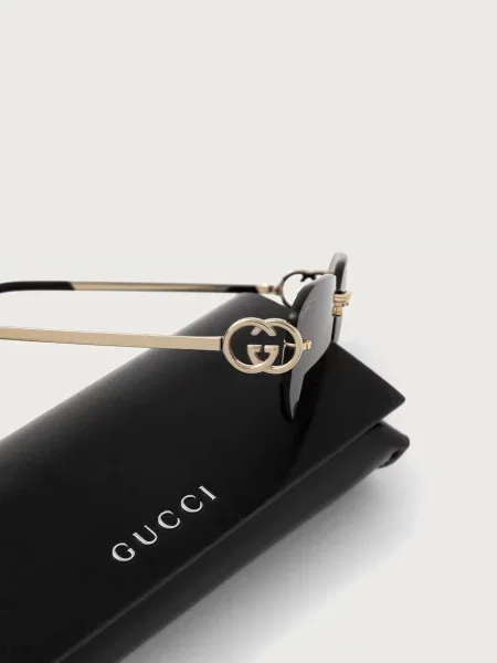 Солнцезащитные очки Gucci